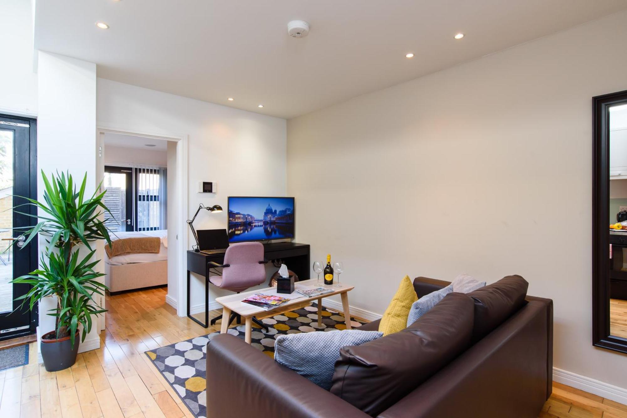 Oakfield Premier Apartments - Fast Wifi - 5 Mins City Centre Cardiff Habitación foto