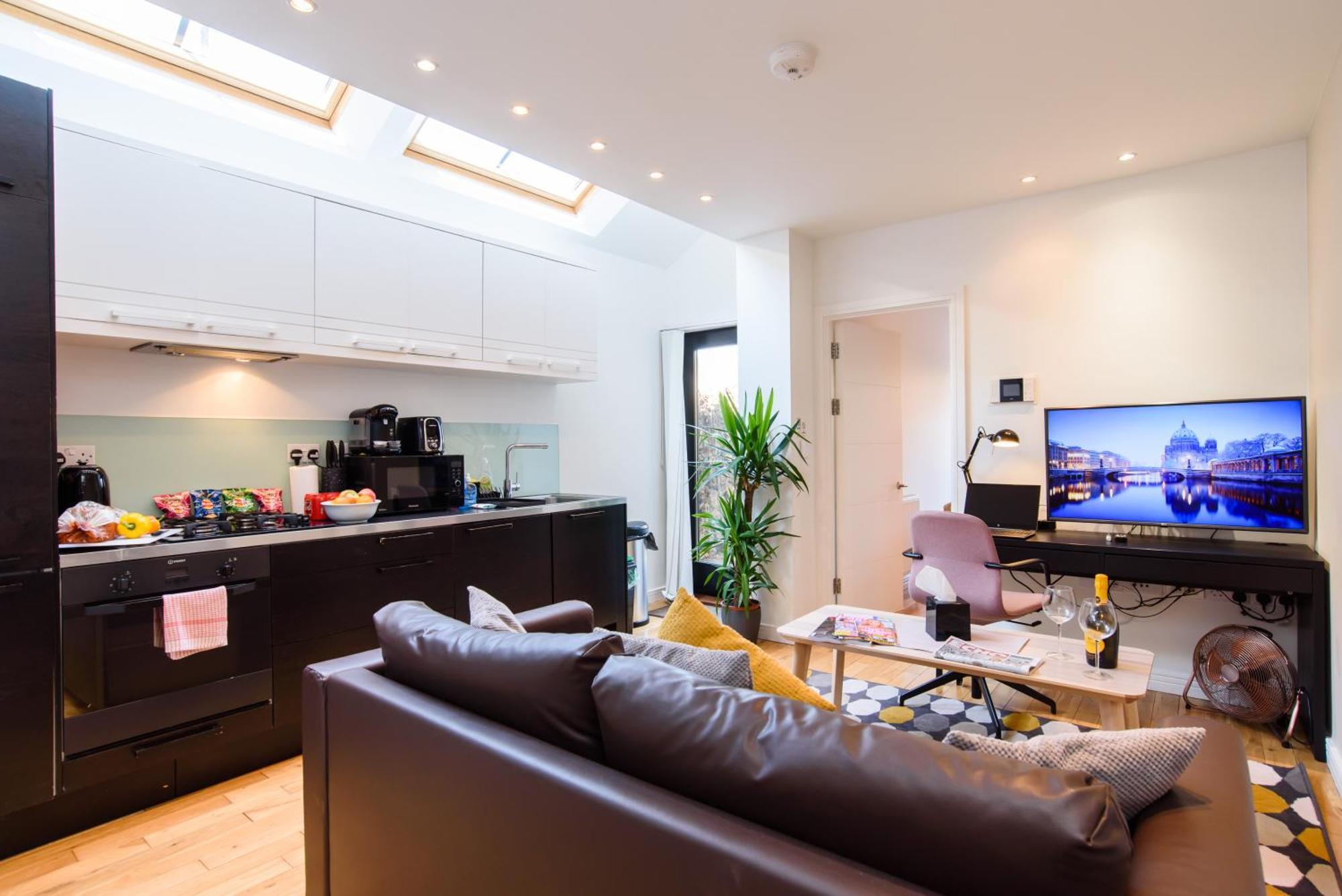 Oakfield Premier Apartments - Fast Wifi - 5 Mins City Centre Cardiff Habitación foto